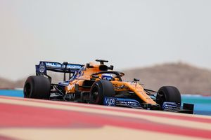 Mobil F1 Tim McLaren - GridOto 