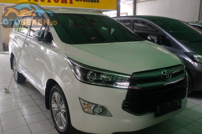 Kisaran harga Toyota Kijang Innova Reborn Diesel tahun 2017 sampai 2019 seken.