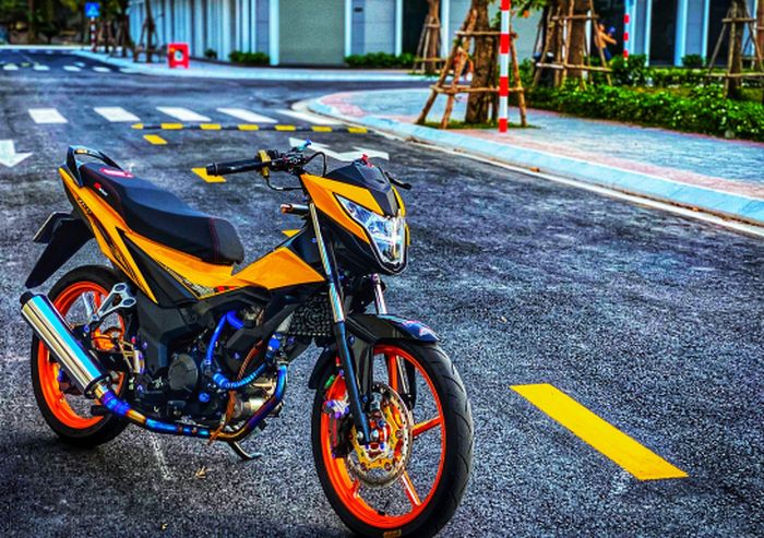 Modifikasi Honda Sonic 150R 