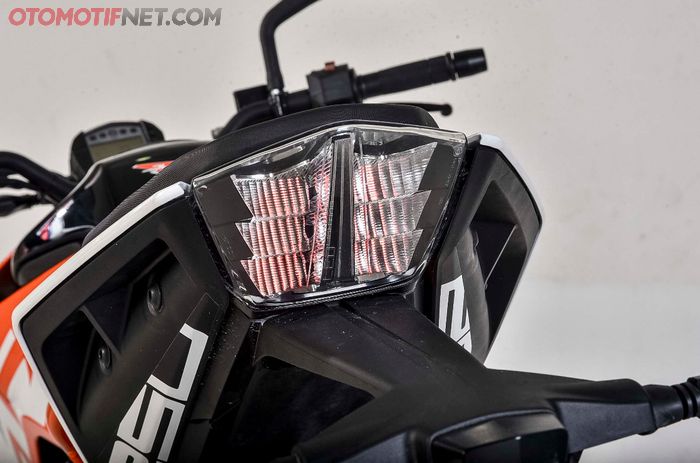 Lampu belakang New KTM Duke 250