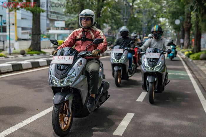 Yamaha Lexi LX 155 diajak jalan-jalan di kota Bandung, menikmati indahnya kota hingga nanjak ke Kawah Putih