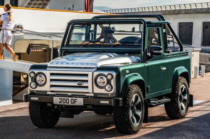 Modifikasi Land Rover Defender D90 tampil menawan garapan Overfinch, Inggris