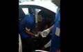 Video: Kronologi Ibu Melahirkan Di Mobil Polisi Di Tol JORR