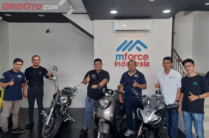 MForce Indonesia meresmikan dealer baru mereka di Kebon Jeruk, Jakarta Barat.