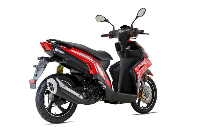 Tampilan bodi samping Benelli vz125i