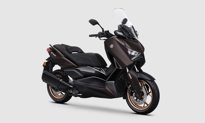 Yamaha XMAX 250 lahir sebagai motor matic bongsor yang nyaman dipakai perjalanan jauh