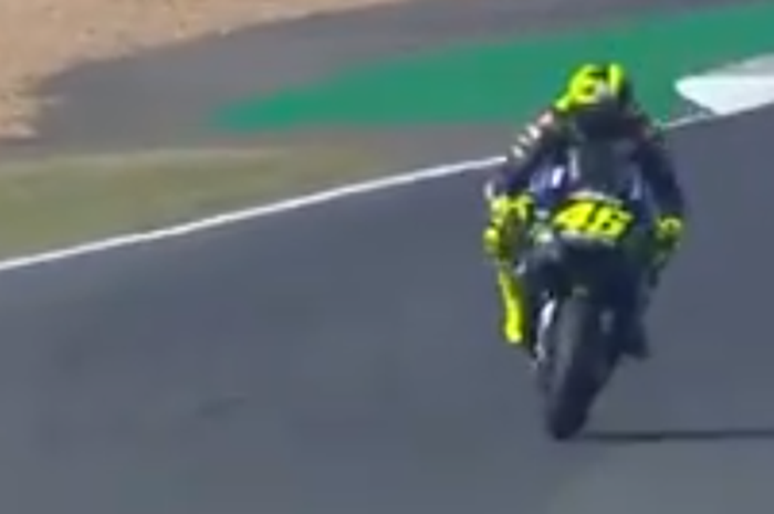 Rantai motor Valentino Rossi putus di FP1 MotoGP Prancis