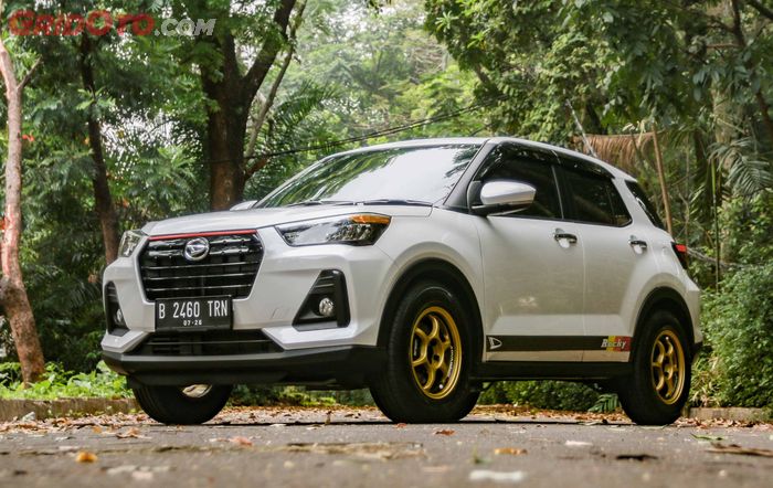 Modifikasi Daihatsu Rocky dengan gaya sporty