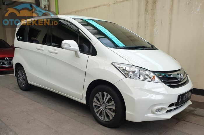 Harga Honda Freed tahun 2014 bekas
