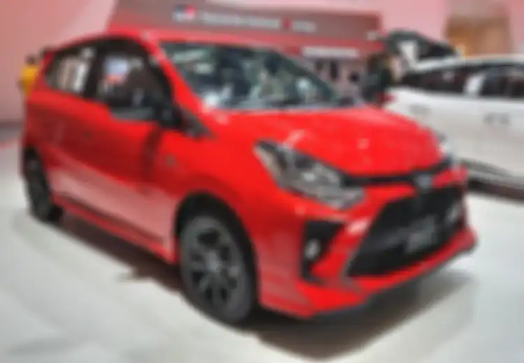 Mobil Mungil Irit Bensin, Harga Agya GR Sport 2022 Bekas Cuma Segini