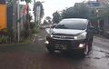 Naik Toyota Innova, Rombongan Bareskrim Polri Gerebek Rumah Irjen Ferdy Sambo di Magelang, Ada Apa?