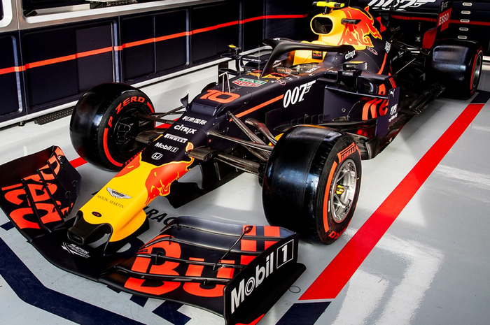Tema 007 James Bond di livery mobil tim Red Bull Racing