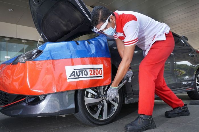 Aturan yang benar merotasi ban mobil