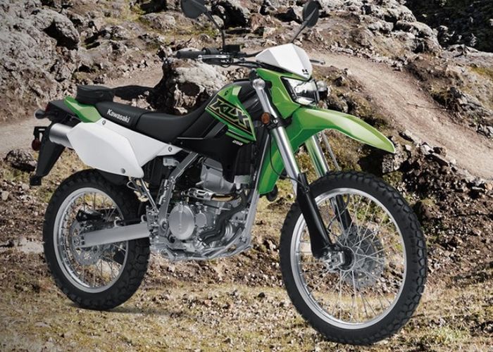 Inilah Tampilan Kawasaki KLX 250 Versi 2021 Segini Harganya Per 6 Februari 2021 GridOto