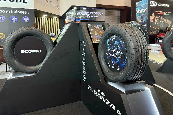 Innova Zenix bisa pilihan ban Bridgestone Turanza 6 ENLITEN dan Ecopia EP300 yang disesuaikan dengan kebutuhan
