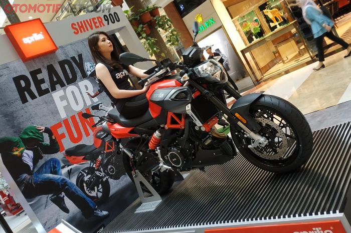 Harga aprilia top shiver 900