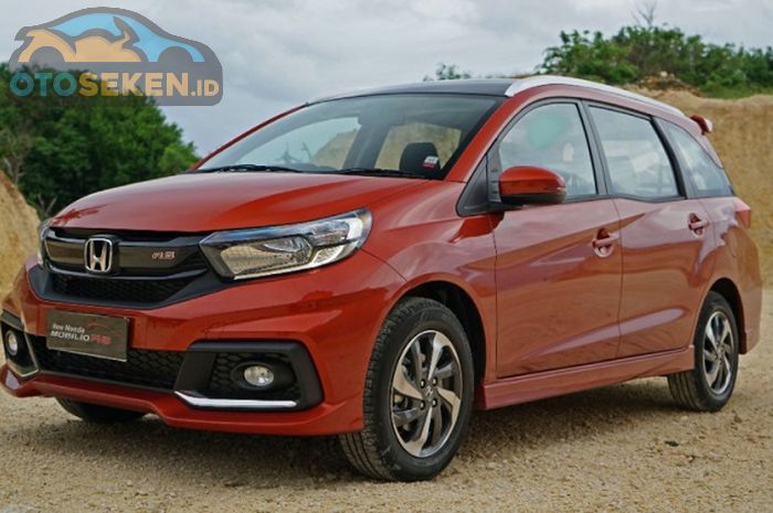 Kisaran harga Honda Mobilio RS seken tahun 2015.