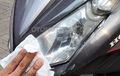 Begini Cara Gampang Bersihkan Mika Lampu Motor yang Menguning