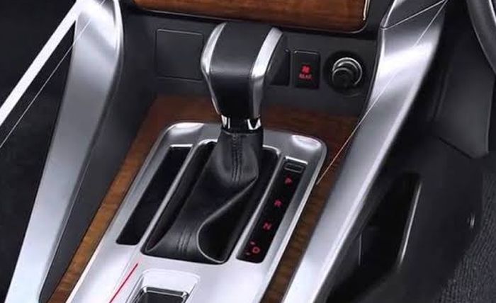 Pahami kode transmisi mobil matic