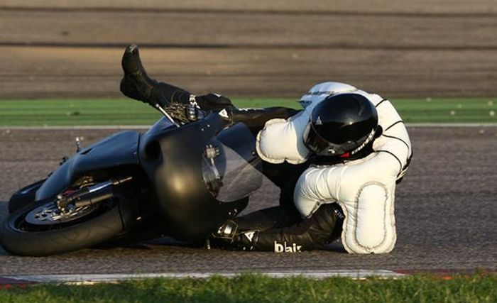 Airbag wearpack yang mengembang