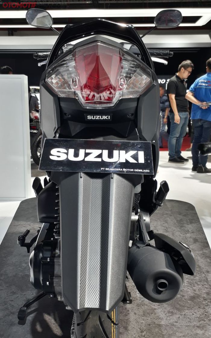 Tampak belakang Suzuki Nex II
