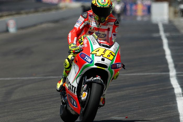Satu hal yang sangat Valentino Rossi sesali dalam kariernya, gagal meraih kemenangan bersama Ducati pada musim 2011-2012