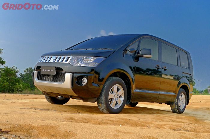 Harga mobil bekas Mitsubishi Delica 2014 bekas