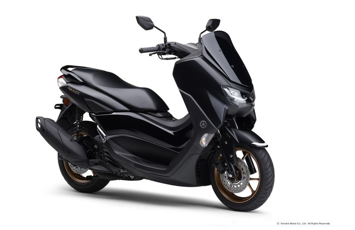 PIlihan warna Yamaha NMAX di Jepang