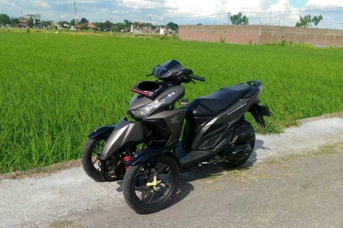 Salah satu trike bikinan RWIN Development berbasis Honda Vario