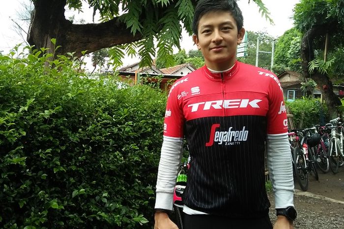 Rio Haryanto usai bersepeda di Boyolali, Minggu (26/11/2017)