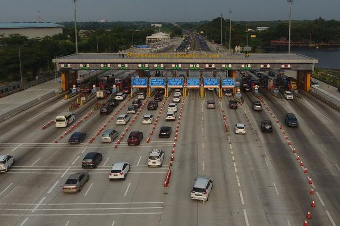 Dua puncak arus mudik Agustus 2020 diprediksi terjadi di hari Jumat (14/08) dan Rabu (19/08)