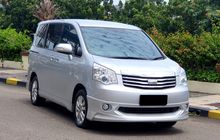 Seharga LCGC, Toyota NAV1 2014 Bekas Cocok Pas Buat Keluarga Besar