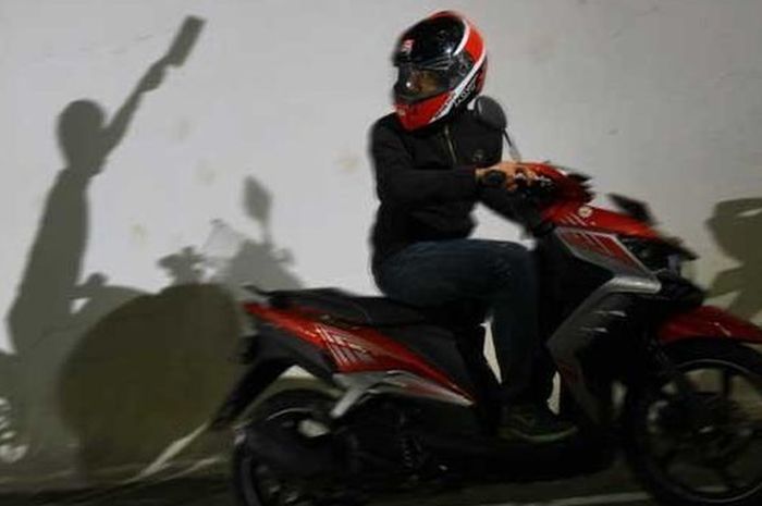 ilustrasi begal motor