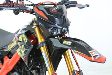 Kawasaki D Tracker 150 Dibikin Kekar Seperti Hulk Kaki Kakinya