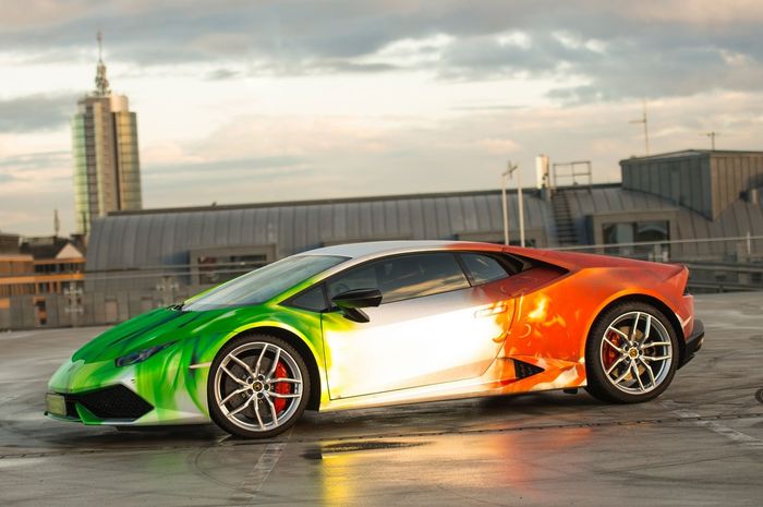 Modifikasi Lamborghini Huracan hasil garapan Print Tech, Jerman