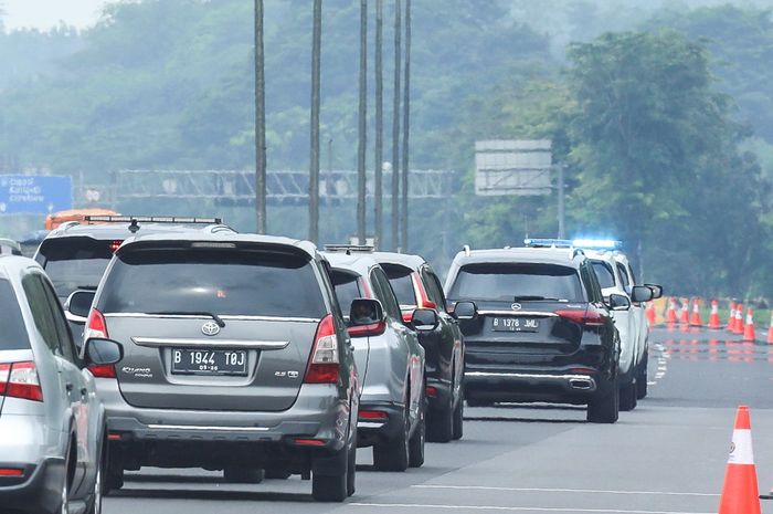 Ilustrasi Macet di tol
