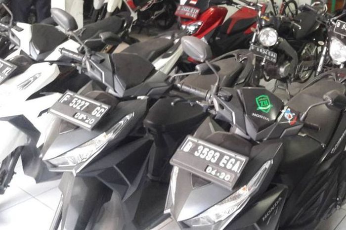 Ciri-ciri motor seken hasil odometer resetan.