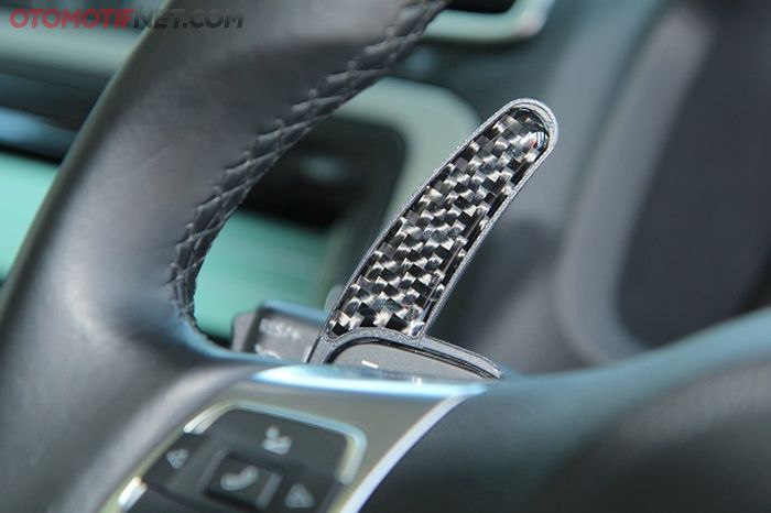 Interior hanya pasang paddle shift carbon