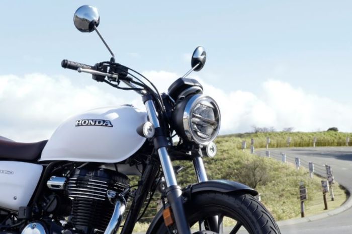 Motor Retro Honda 350 Cc Bisa Tempuh 705 Km Sekali Full Tank
