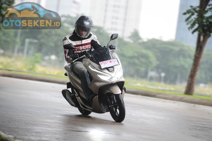 Ilustrasi Honda PCX 150