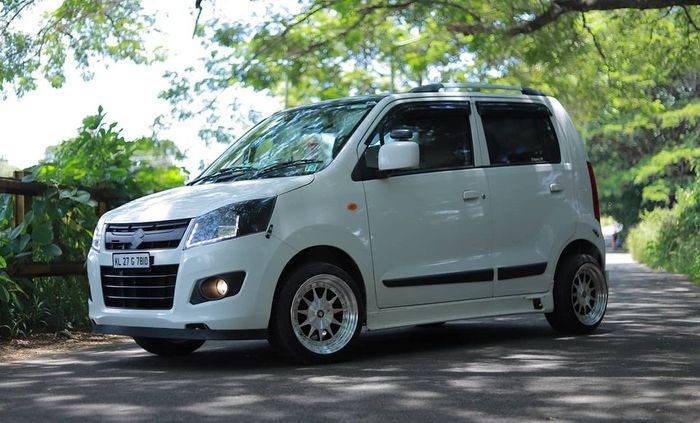 Suzuki Karimun Wagon R pasang pelek multi spoke ukuran 17 inci