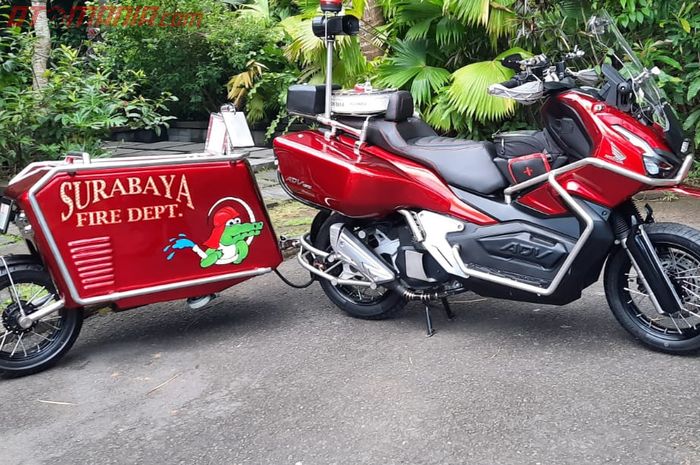 Tampilan Honda ADV150 berkonsep Motorescue yang siap membantu petugas Damkar.