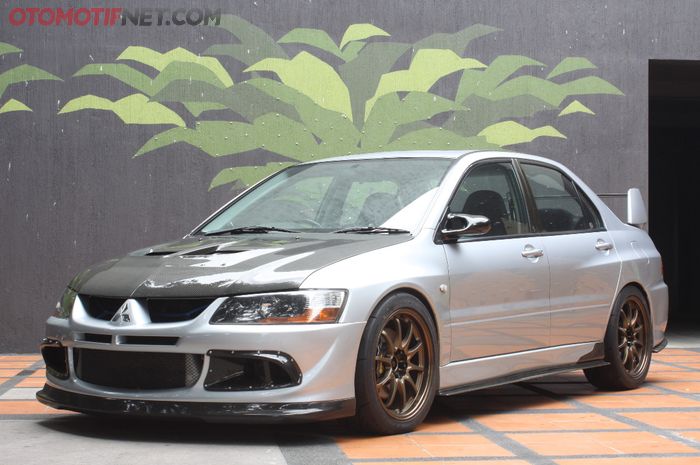 Mitsubishi Lancer Evo 8, Pelek Hasil Tempa, Mesin Kena Doping