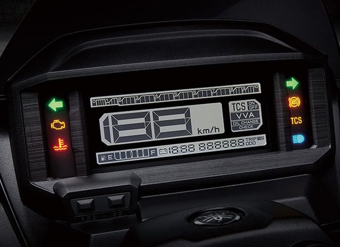 detail panel instrumen digital Yamaha Force 2.0