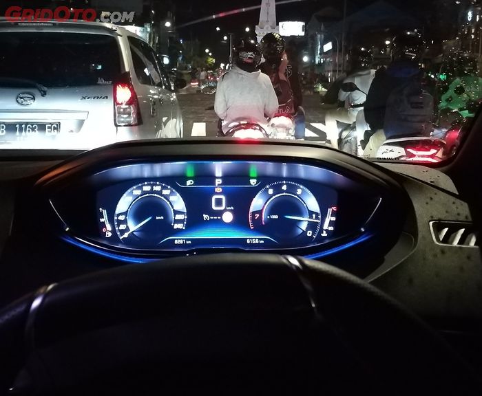 Putaran mesin mobil enggak boleh terlalu rendah