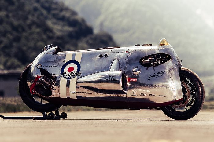 BMW R1200 R &ldquo;Spitfire&rdquo; hasil garapan VTR Customs