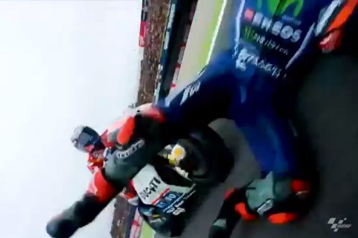 Maverick Vinales jatuh di MotoGP Assen 2017
