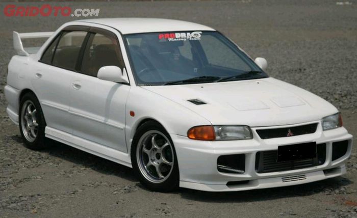 Mitsubishi Lancer Evolution III GSR