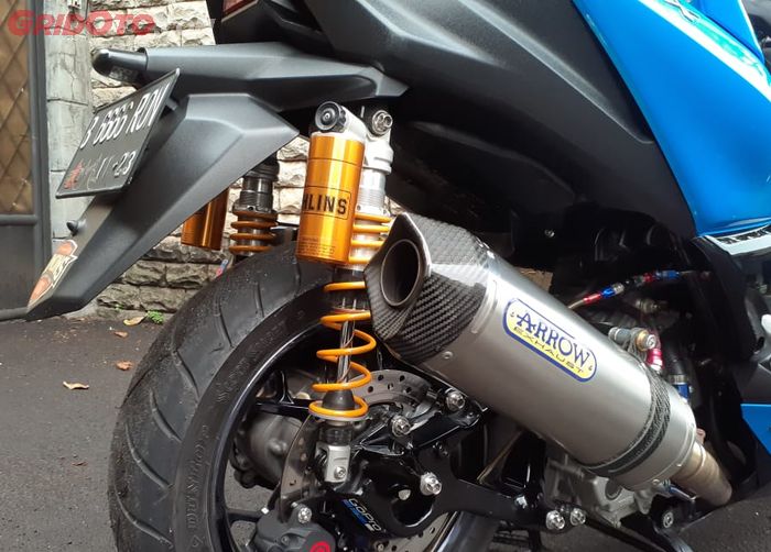 Sok belakang Yamaha XMAX pakai lansiran Ohlins