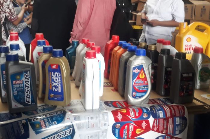 botol oli palsu masih laku dijual 